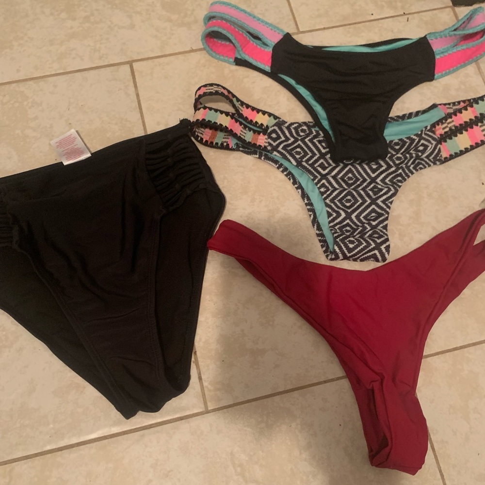 Bikini bottoms